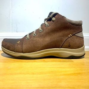 Ahnu Hiking Boots NWOT
